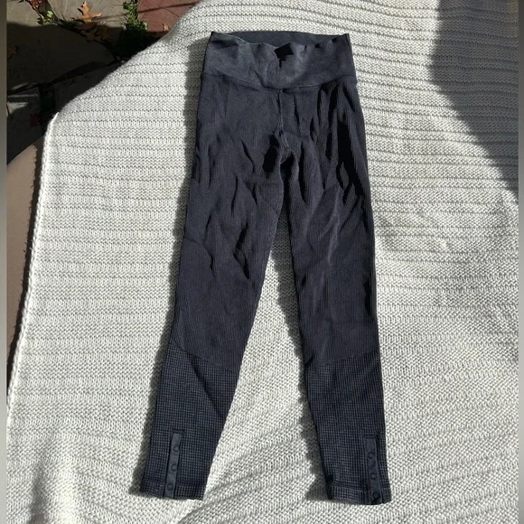 Gray Acid Wash Leggings, Size S - Picture 1 of 3